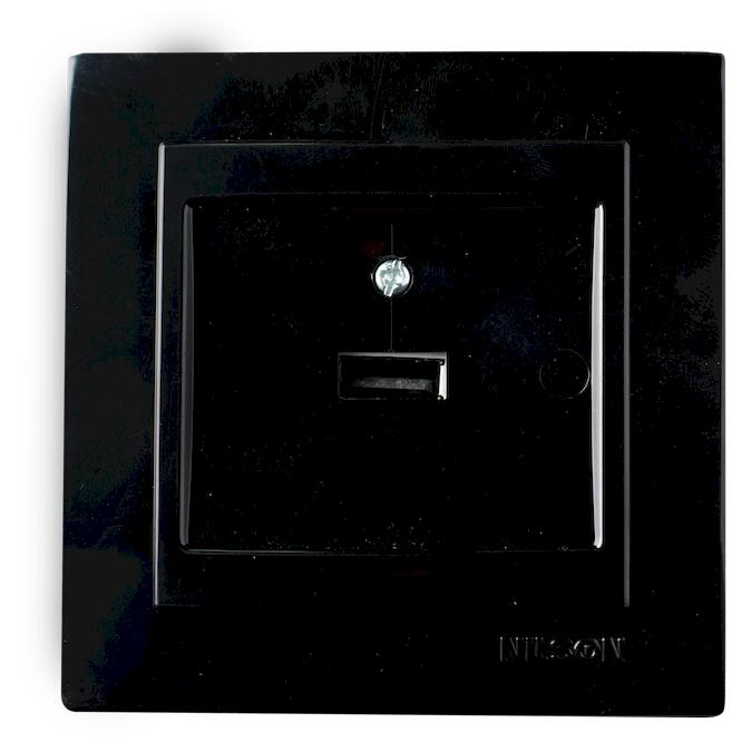 Μαύρη πρίζα USB