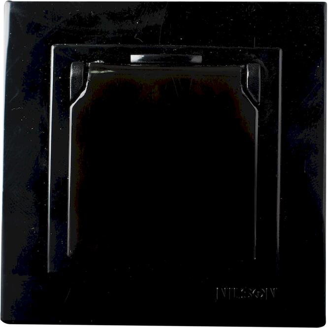 Μαύρη πρίζα σούκο με προστασία και καπάκι