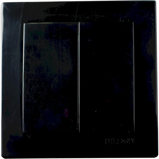 Μαύρος διακόπτης Κ-Ρ