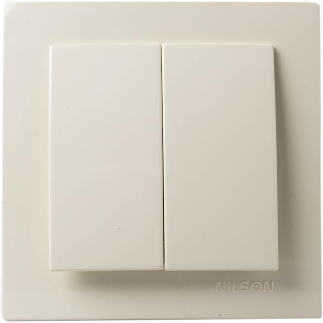 Μπέζ διακόπτης Κ-Ρ